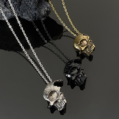Gothic Skull Alloy Three-dimensional Unisex Pendant Necklace