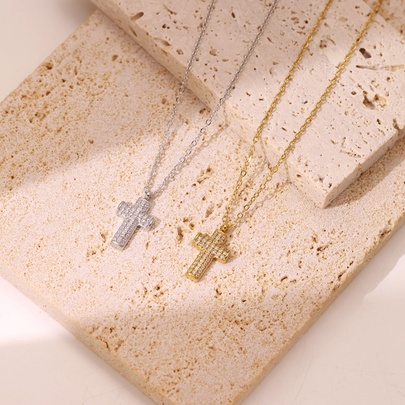 304 Stainless Steel White Gold Plated Gold Plated Elegant Luxurious Simple Style Inlay Cross Zircon Pendant Necklace