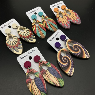 1 Pair Classical Vintage Style Classic Style Printing Lacquer Painting Stoving Varnish Wood Drop Earrings