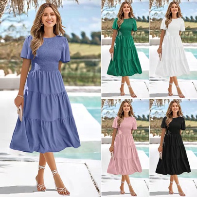 Women's Regular Dress Simple Style Round Neck Patchwork Pleated Short Sleeve Solid Color Maxi Long Dress Street