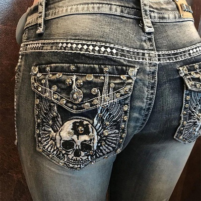 Women's Daily Vintage Style Punk Skull Full Length Embroidery Diamond Jeans
