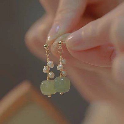 Elegant Classical Ethnic Style Geometric Artificial Pearl Jade Copper Women's Drop Earrings