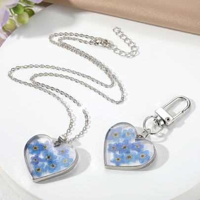 Casual Vintage Style Simple Style Dried Flower Heart Shape Alloy Resin Epoxy Women's Keychain Necklace