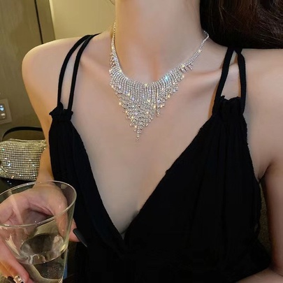 Elegant Luxurious Queen Tassel Alloy Irregular Plating Inlay Rhinestones Silver Plated Women's Necklace Choker