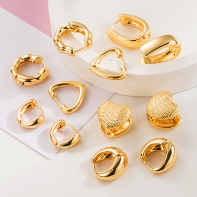 1 Pair Casual Vacation Classic Style Solid Color Plating Alloy 14K Gold Plated Earrings