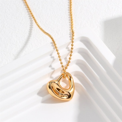 201 Stainless Steel 304 Stainless Steel Gold Plated Casual Simple Style Plating Heart Shape Pendant Necklace