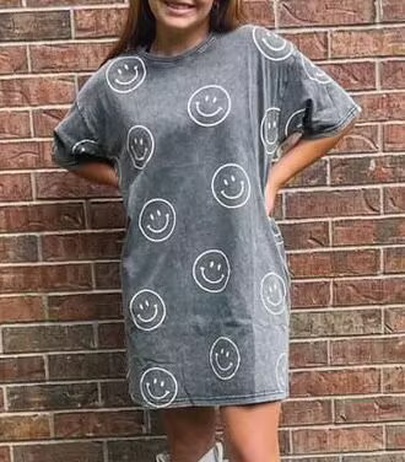 Women's Regular Dress Casual Streetwear Round Neck Short Sleeve Smiley Face Above Knee Daily